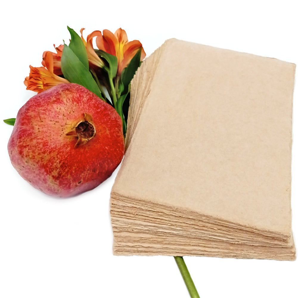 Biglietti in Carta Artigianale con Pigmenti Naturali